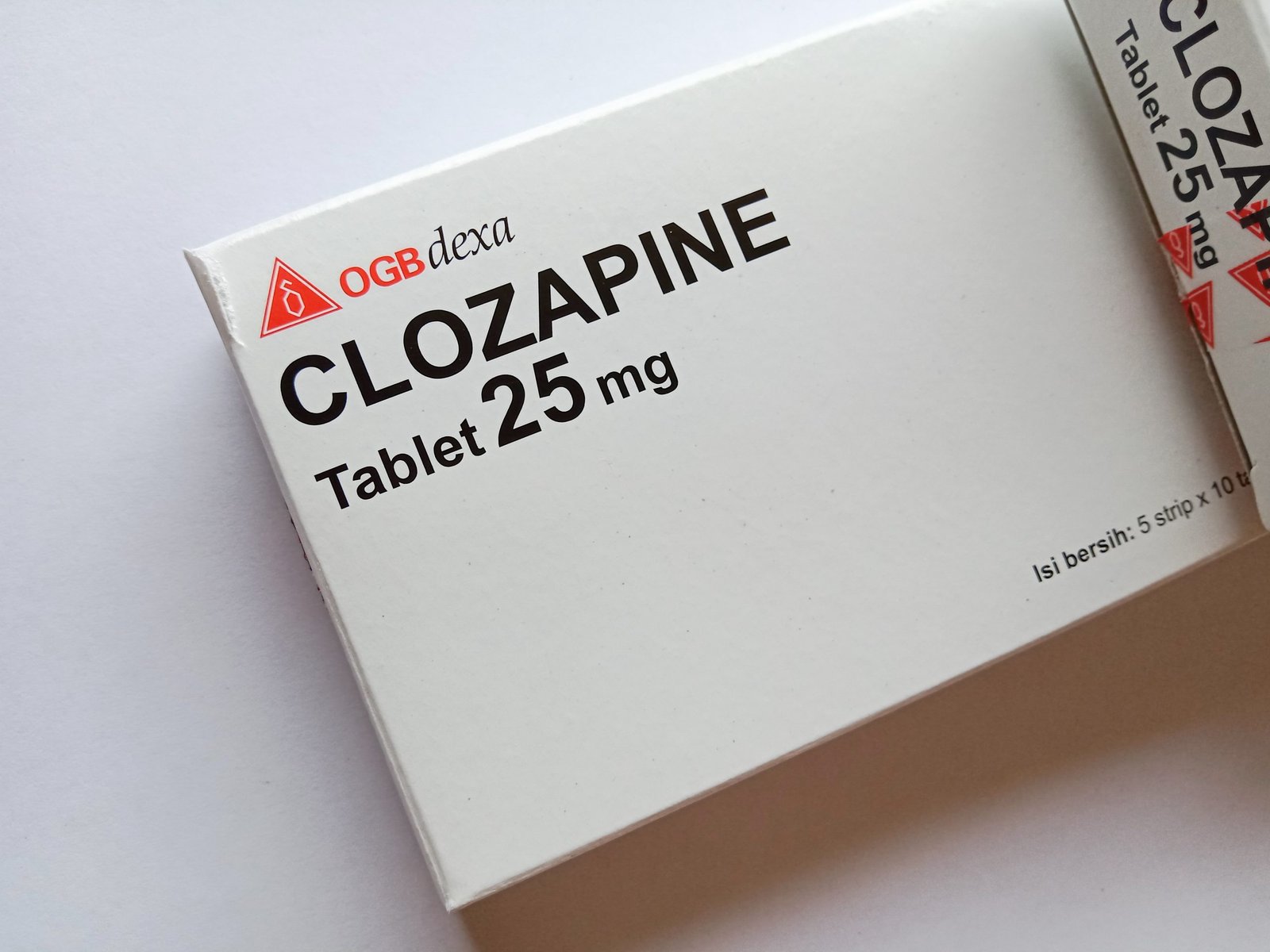 GEN-CLOZAPINE